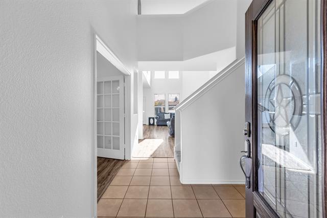 Photo - 1711 Twin Hills Way