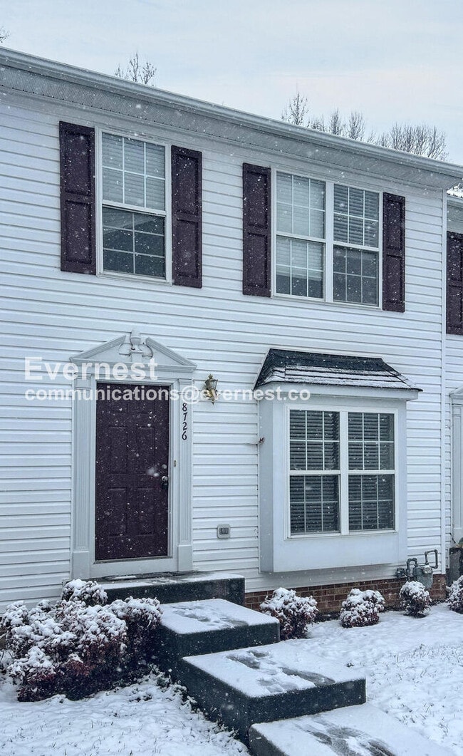 Building Photo - 8726 Springwater Dr