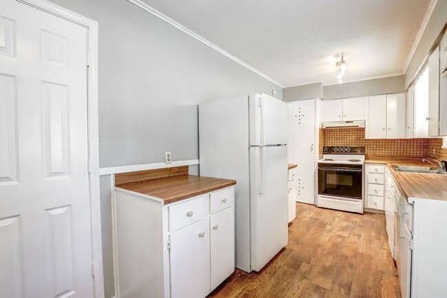 Photo - 3 Bedroom 1 Bathroom House in Texarkana, AR