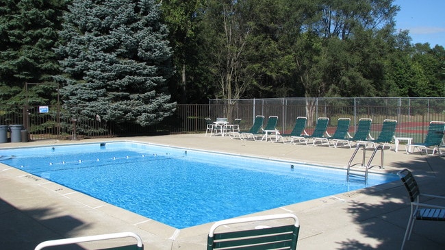 Photo - Pines West Apartments