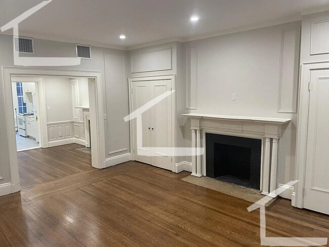 Photo - 1712 Beacon St Unit 1