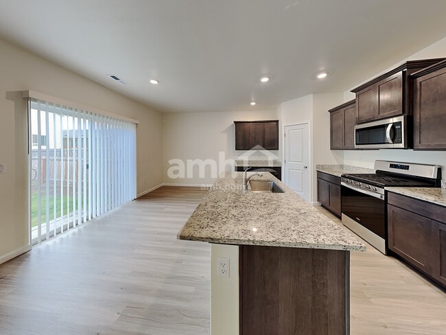 Photo - 1221 W 17th Ave