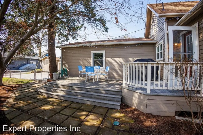 Photo - 417 N Oakdale Ave
