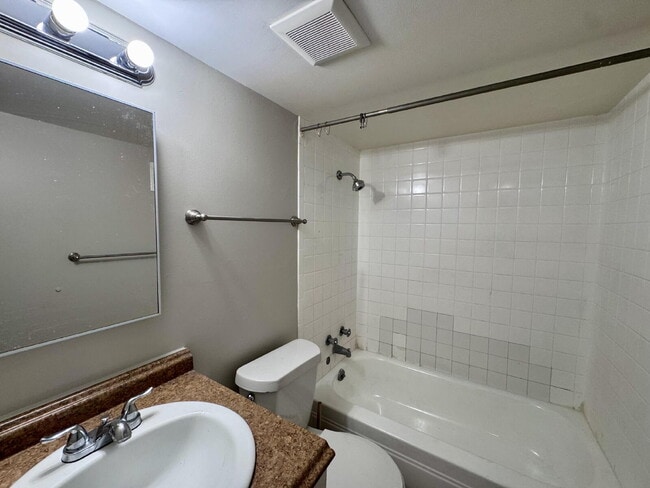 Photo - 799 Dahlia St Unit 405