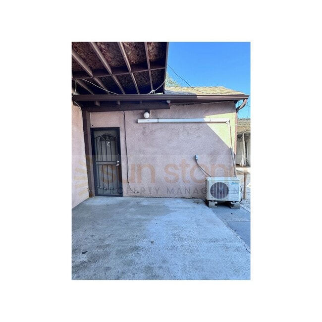 Photo - 852-852 E Mission Blvd Unidad 852 E Mission Blvd #C
