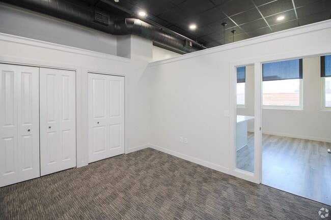 Photo - Shriver Square - Residential