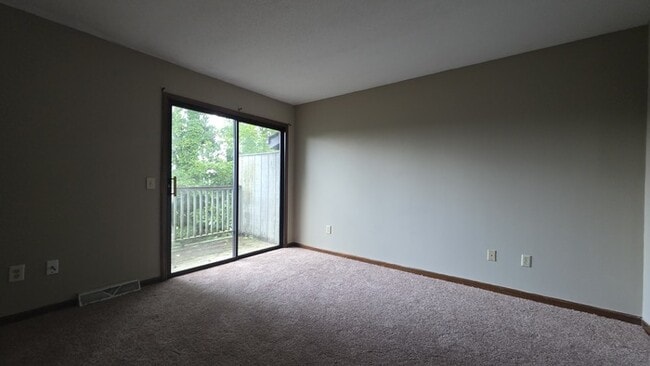 Photo - Renovated townhome in Linden Square.