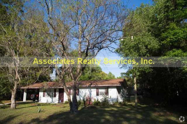 Building Photo - SUBLEASE Quiet Subdivision Living Rental