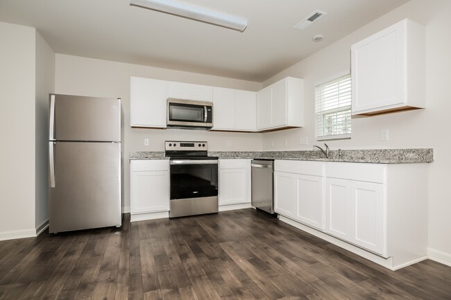 Photo - 117 Lemon Ln