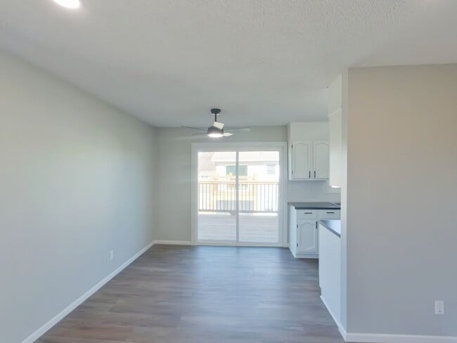 Photo - 242 N Acadia Ave