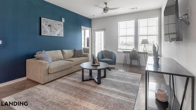 Photo - 599 Tapestry Lp Unidad 13-206