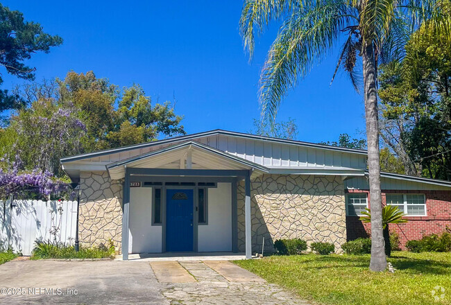 Building Photo - 6723 Cherbourg Ave S Rental