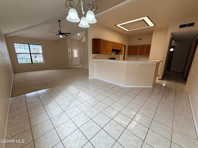 Photo - 1892 Lyman Dutton Cir