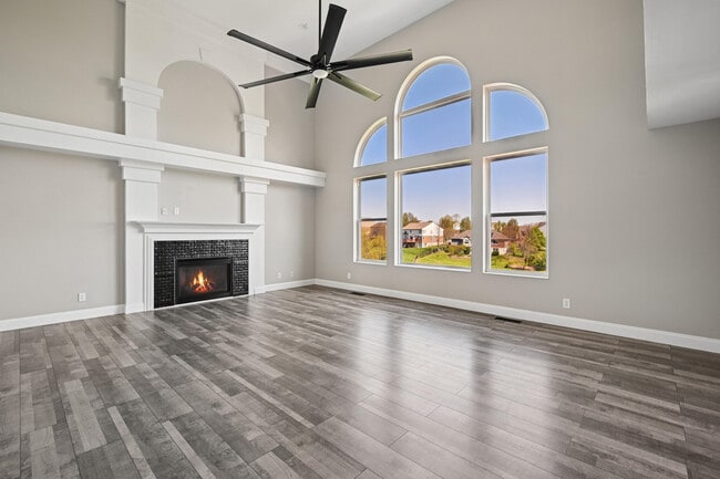 Photo - 3947 Buckhill Dr