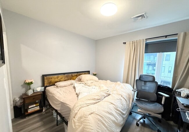 Photo - 55 W Fifth St Unit 301