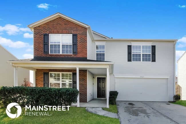 Building Photo - 11023 Thousand Oaks Dr