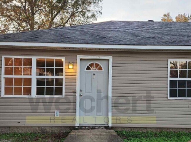 Photo - 107 N 5th St Apartment Unit 107A