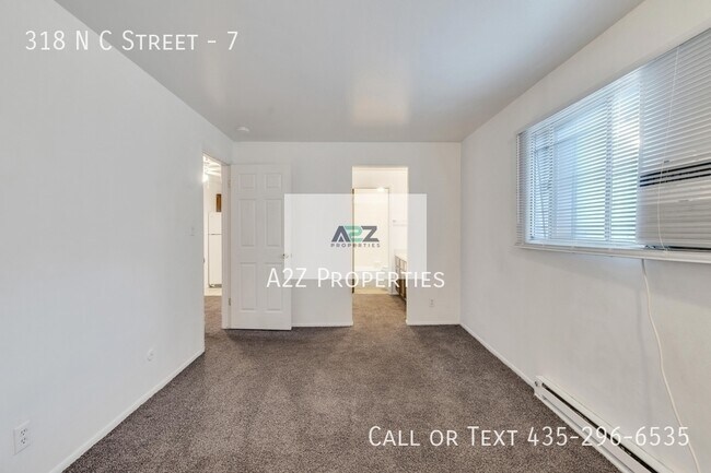 Photo - 318 N Center St