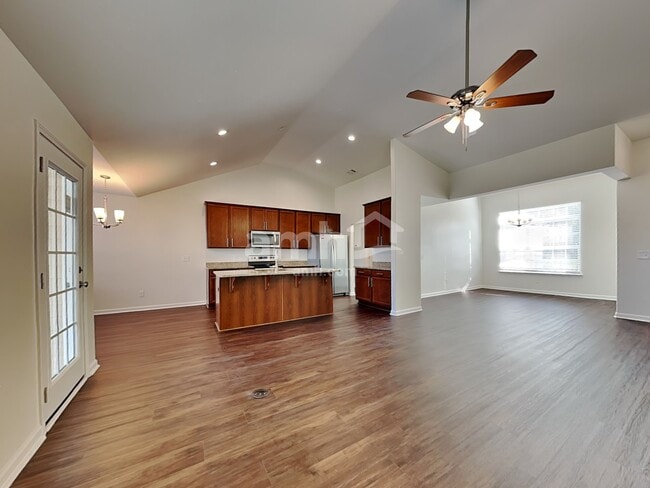 Photo - 48 Telford St