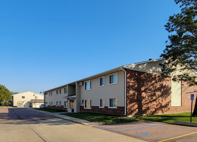 Photo - Oakwood Apartments & Townhomes
