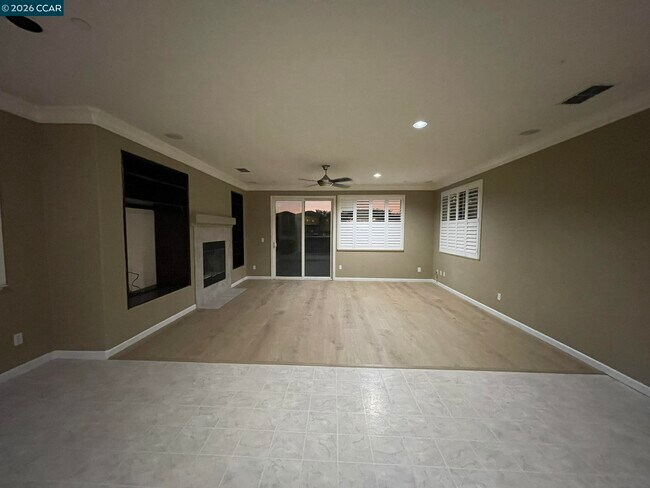 Photo - 2649 Torrey Pines Dr