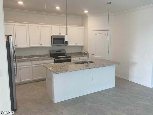 Photo - 14499 Cantabria Dr
