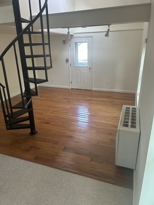 Photo - 10 Railroad Square Unit 201