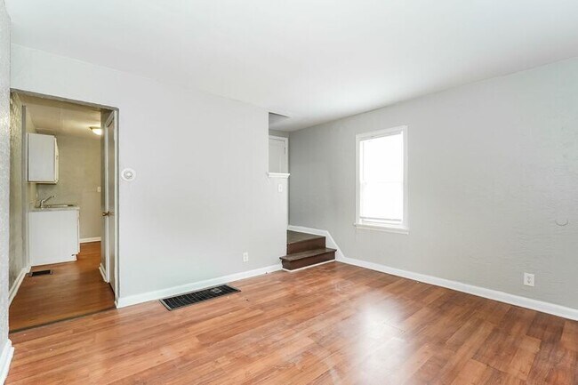 1732-1734-1734 E Whittier St
