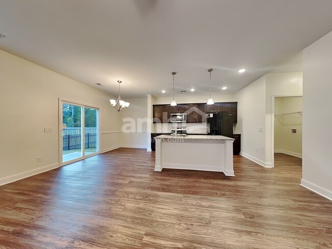 Photo - 1830 Produce Ln