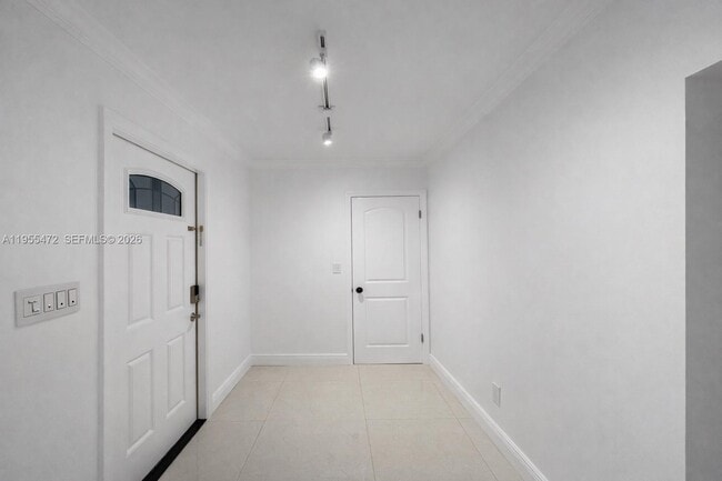 Photo - 710 NW 78th Ave