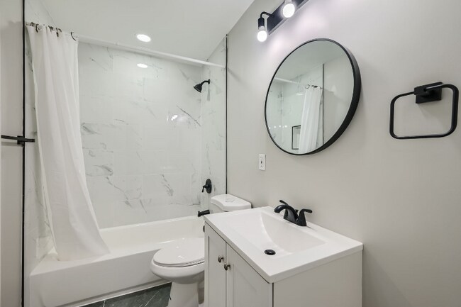 Photo - 1019 E Preston St Townhome