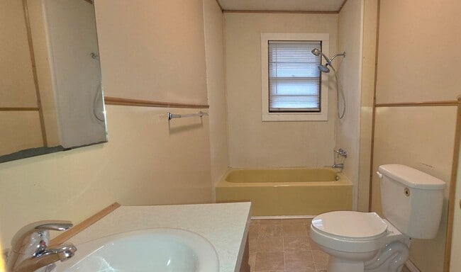 Photo - 2 Bedroom 2 Bathroom Duplex near Missouri State University! $825!