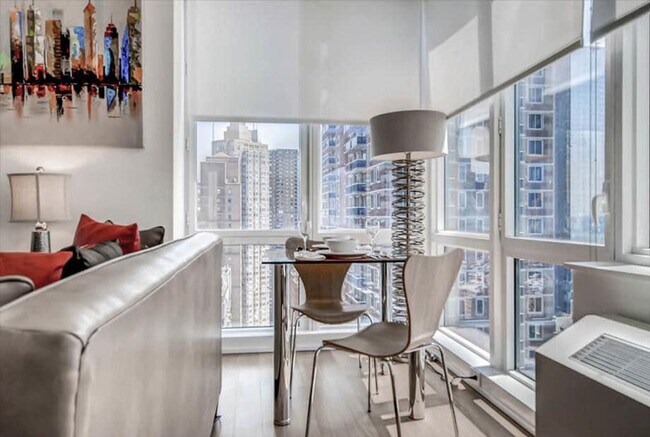 605 W 42nd St Unit SI ID1029761P