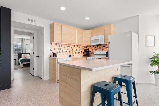 Photo - 1500 Cenith Dr
