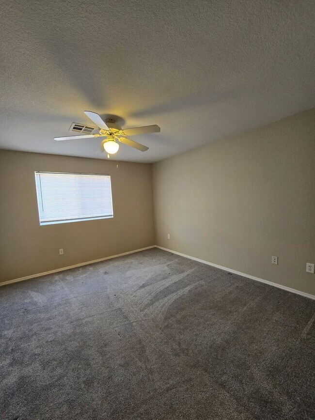 Photo - GREAT 2 BED, 2 BATH CONDO! READY FOR IMMED...