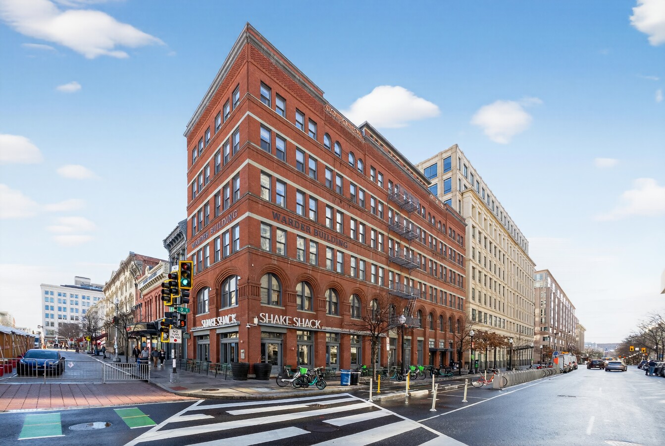 Historic Row Apartments - Historic Row Apartments