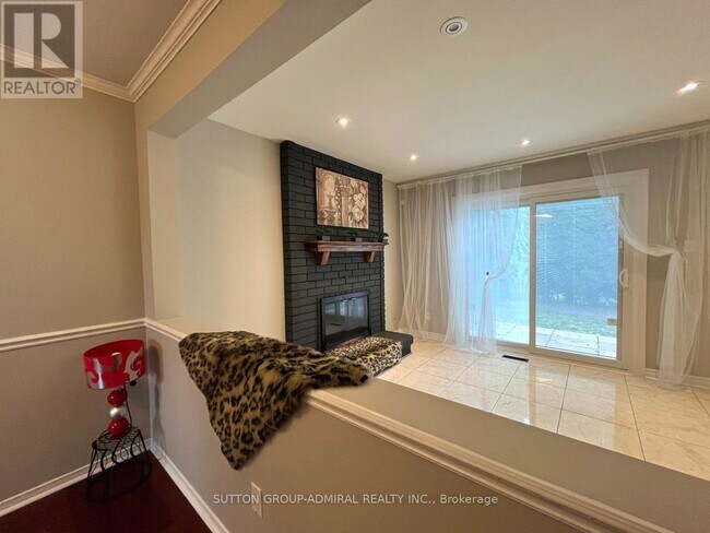 Photo - 71 Covent Cres