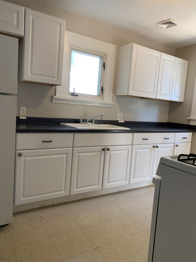 Photo - STUDENTS WELCOME! Adorable Single-Family Home in Historic Old Town