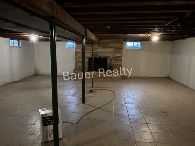 Photo - Three Bedroom, Crestview Local Schools