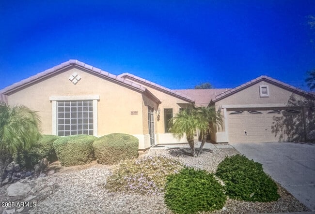 Building Photo - 22958 W Yavapai St Rental