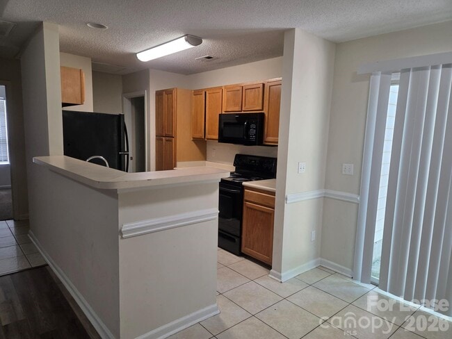 Photo - 437 Cedarcroft Dr