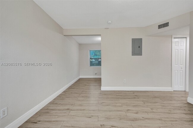 429 NW 9th Ave Unit 1