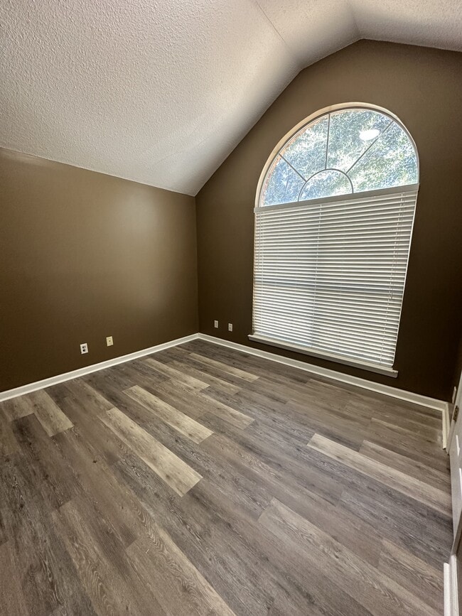 Photo - 12 Bass Rock Ct