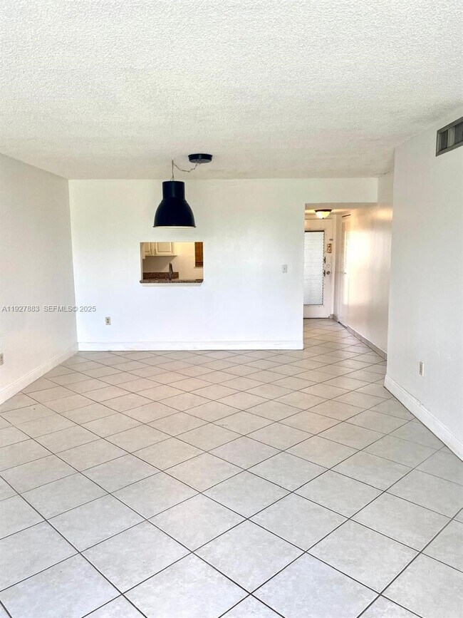 Photo - 1800 SW 81st Ave Unit 1302