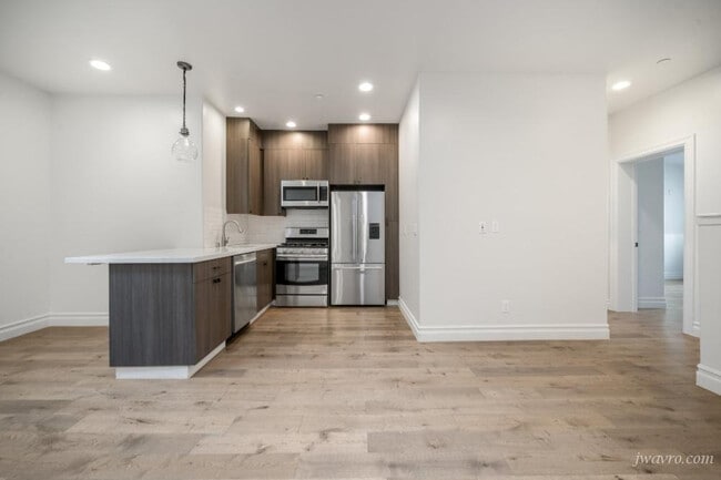 Photo - 967 Sutter St Unit 2