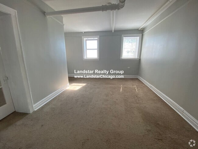 Building Photo - 1053 W Pratt Blvd Unit G Rental