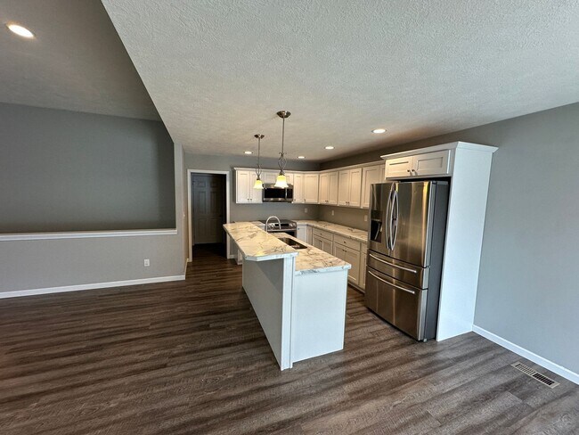 Photo - $2500 - Beautiful 3 bed 2 bath home in South Sioux City