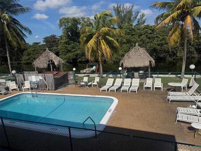 Photo - 3211 SW 44th St Unit 209