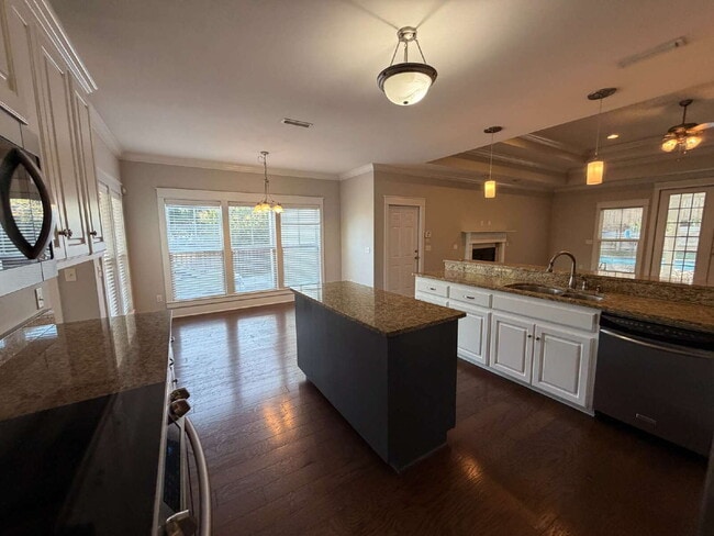 Photo - Available now FOR RENT in Dothan, AL!!