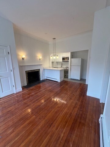 521 Beacon St Unit 3